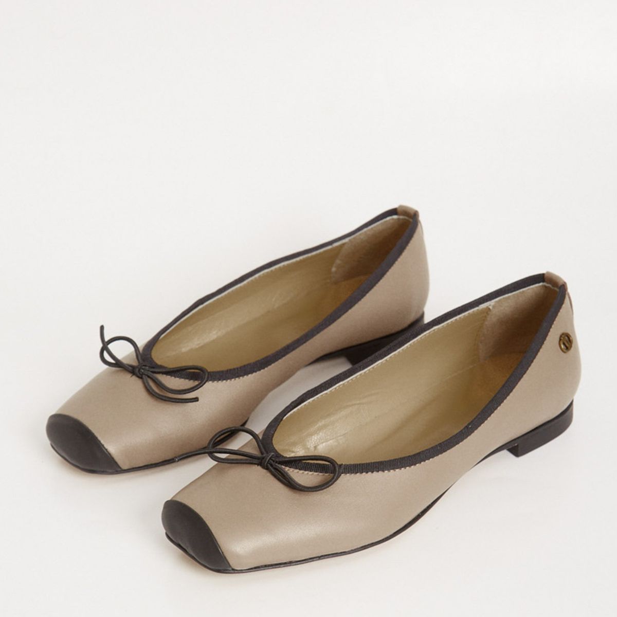 AURORA ALFONSO - Zapato Casual Mujer Cuero Beige Aurora Alfonso
