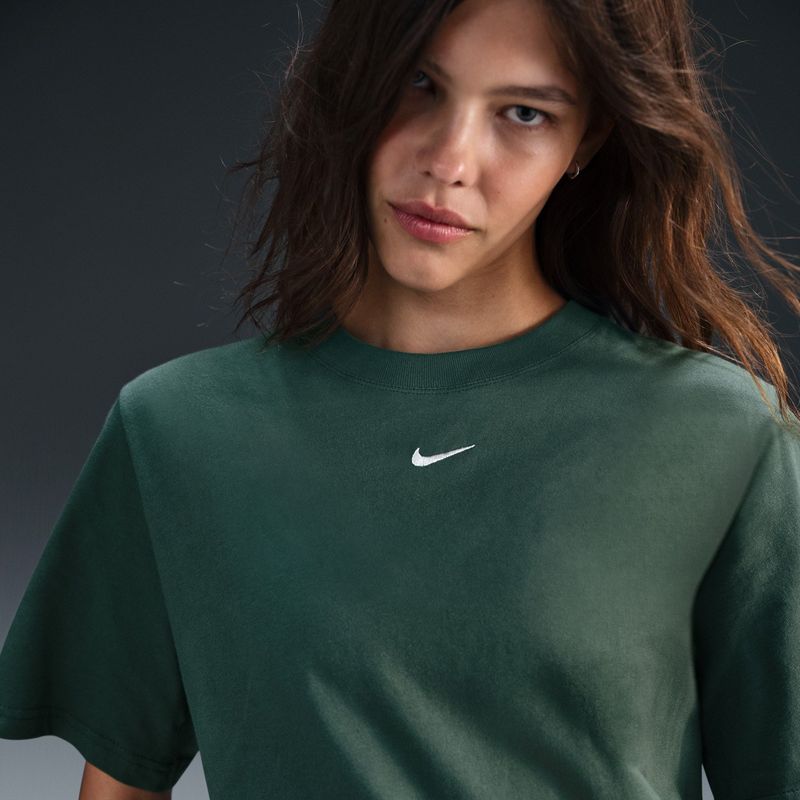 NIKE - Polera Manga Corta Oversize Fit Mujer Nike