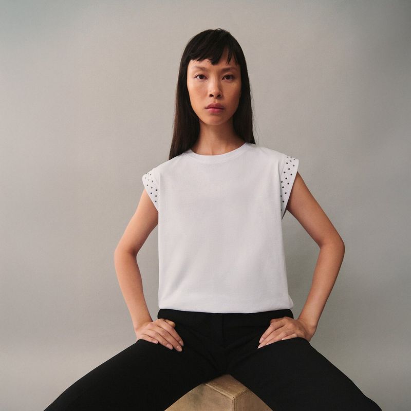 MANGO - Polera Sin Mangas Tachuelas Mujer Mango