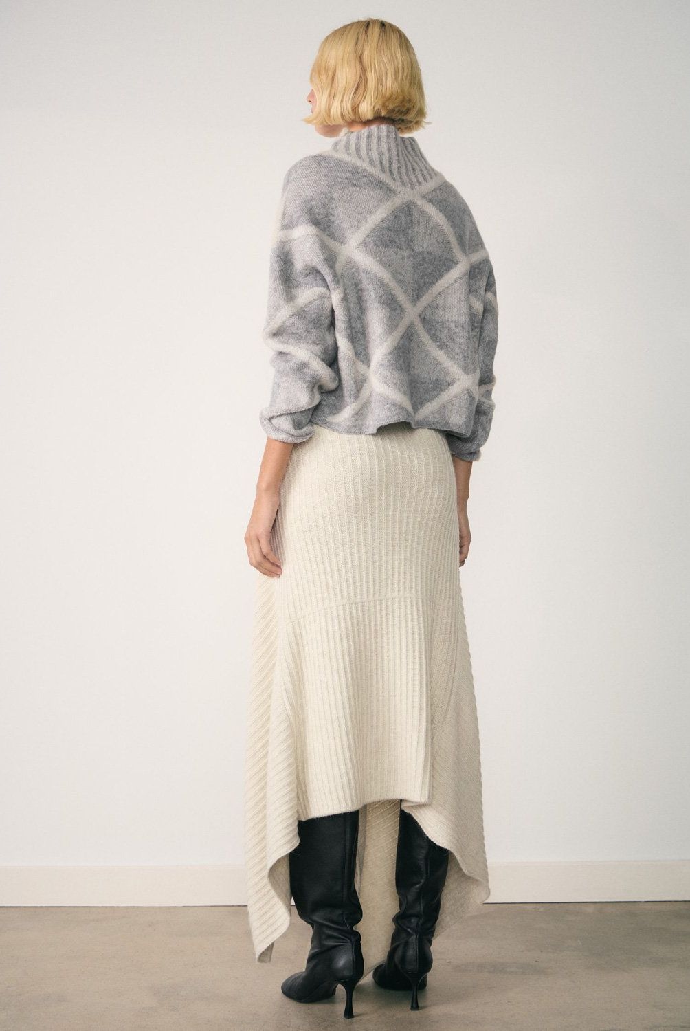 MANGO - Sweater Rombos Cuello Alto Mujer Mango