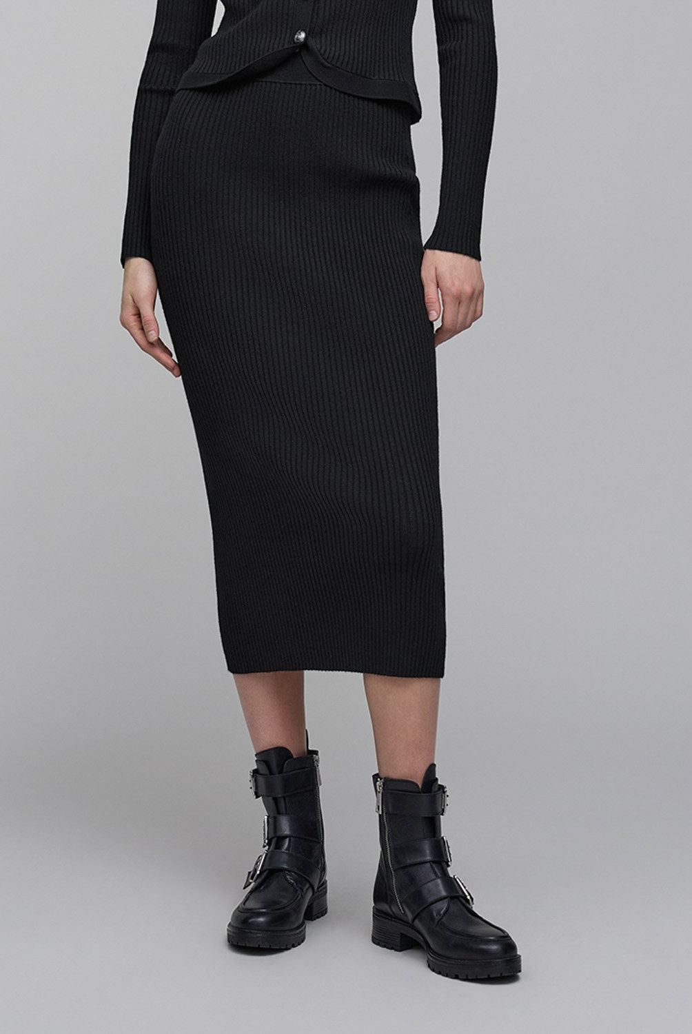 IKKS - Falda Elástica Negra Mujer IKKS
