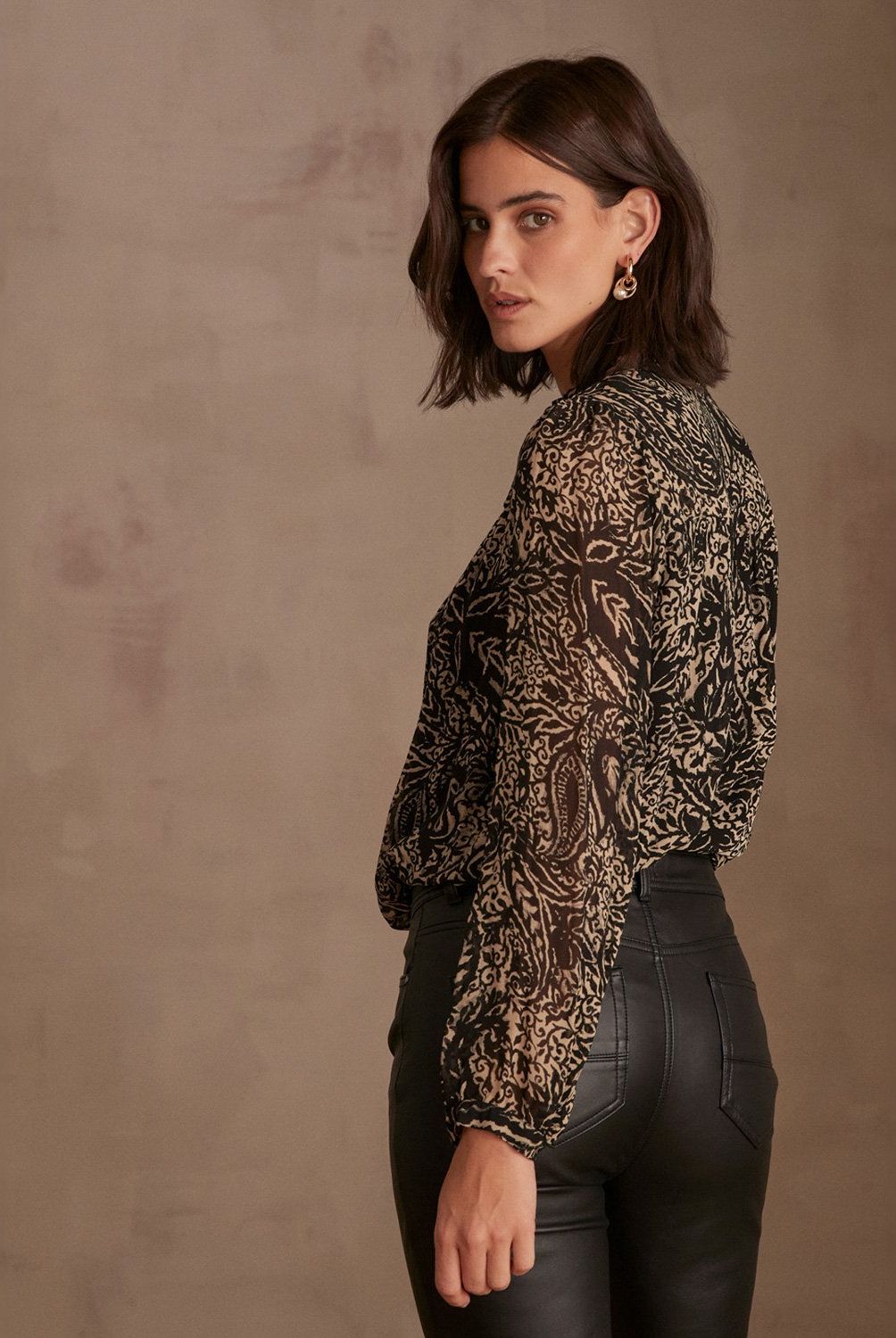 MAISON 123 - Blusa Estampada Manga Larga Mujer Maison 123