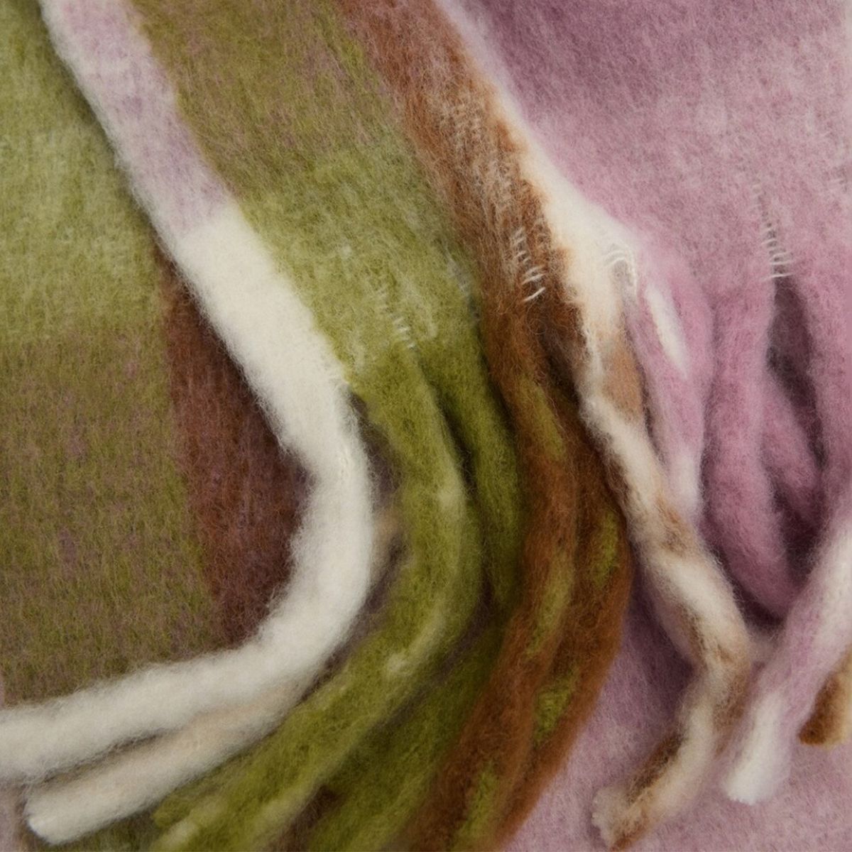 MANGO - Bufanda Cuadros Terminaciones Flecos Mujer Mango