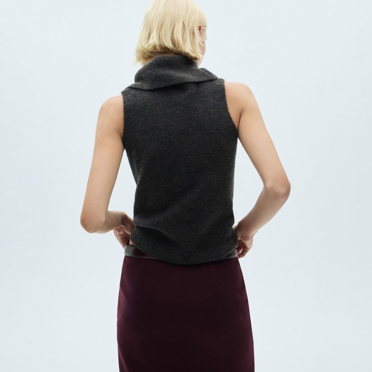 MANGO - Top Punto Cuello Alto Mujer Mango