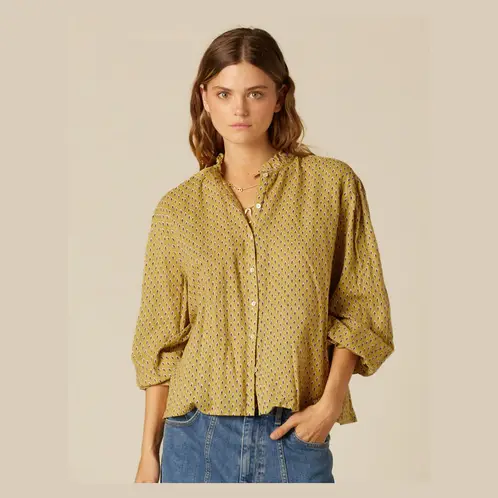 NICOLI - Blusa Hojitas Mostaza Mujer