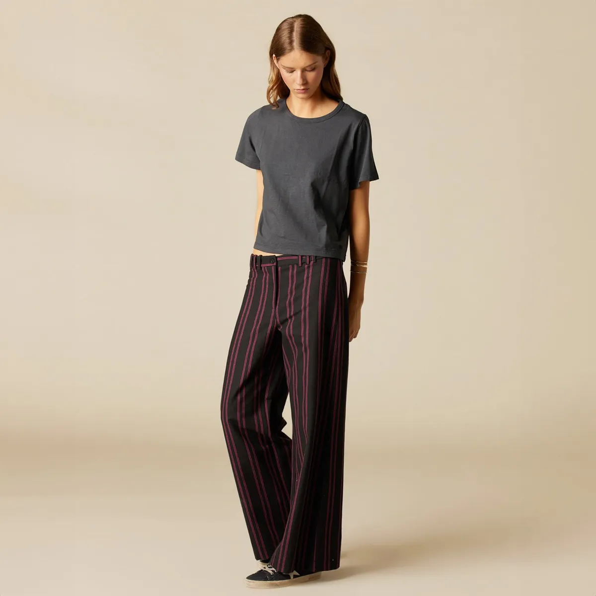 NICOLI - Polera Corta Antracita Mujer Nicoli