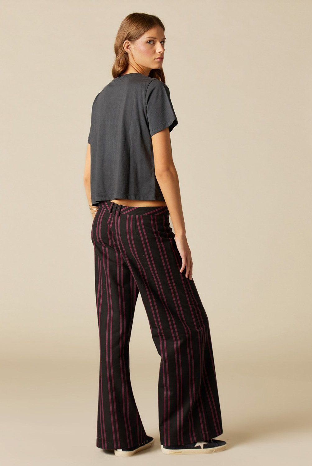 NICOLI - Polera Corta Antracita Mujer Nicoli