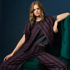 NICOLI - Chaqeta Sin Mangas Negro Raya Morado Mujer