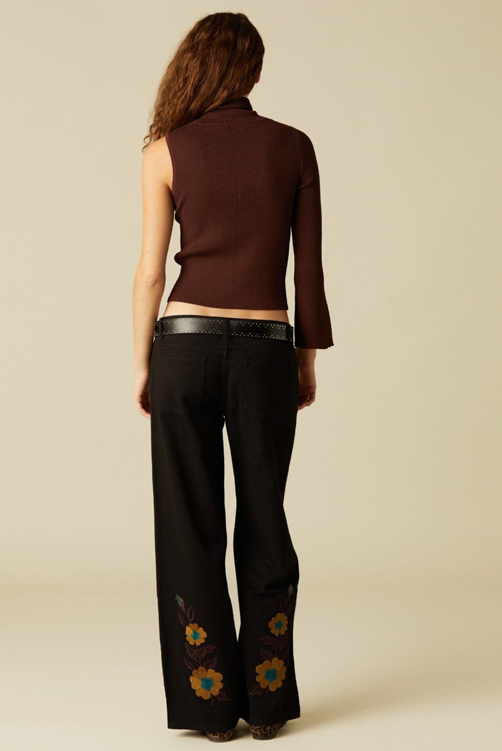 NICOLI - Top Asimétrico Cuello Vuelto Café Mujer Nicoli