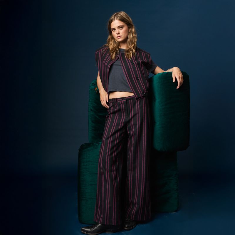 NICOLI - Pantalón Negro Raya Morado Mujer Nicoli