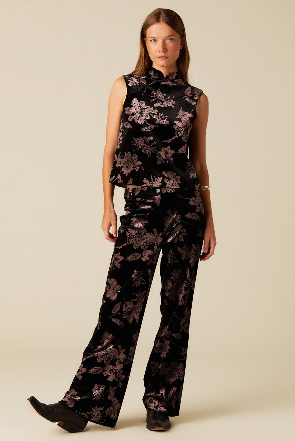 NICOLI - Pantalón Terciopelo Flor Morado Mujer Nicoli