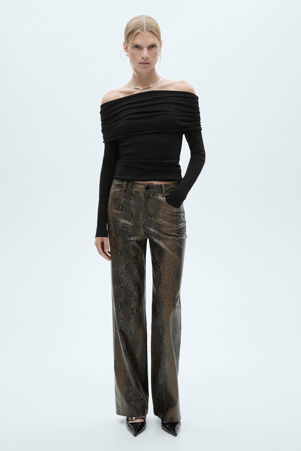 MANGO - Pantalón Recto Efecto Piel Serpiente Mujer Mango