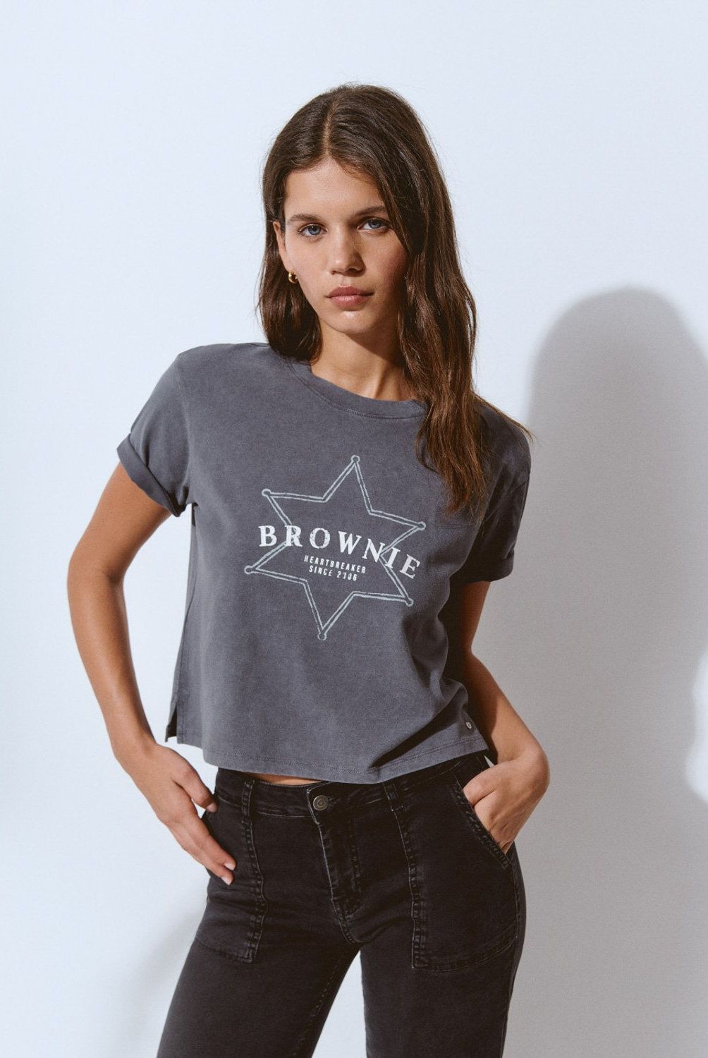BROWNIE - Polera Lavada Print Posicional Estrella Mujer Brownie