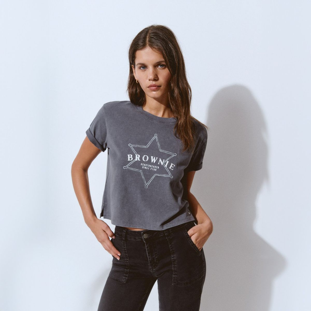 BROWNIE - Polera Lavada Print Posicional Estrella Mujer Brownie