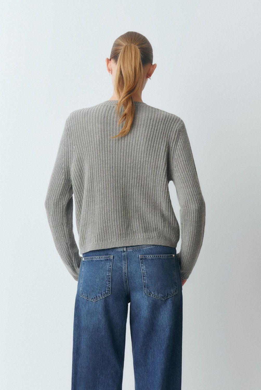 BROWNIE - Sweater Escudo Bordado Mujer Brownie
