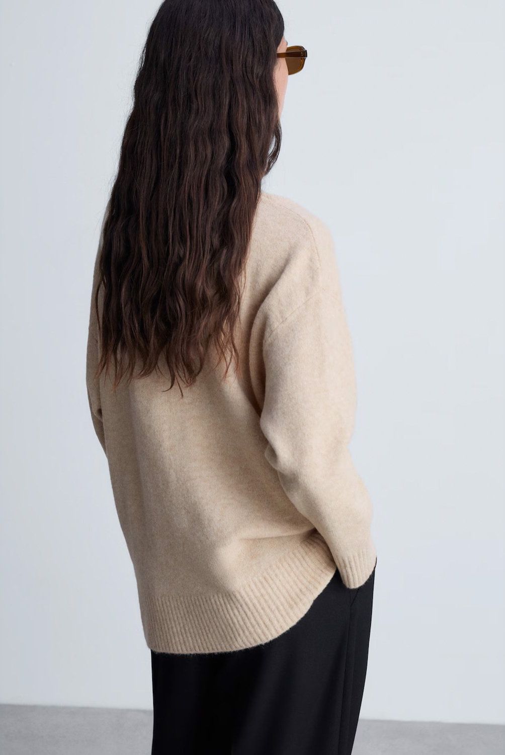 MANGO - Sweater Oversize Cuello Pico Mujer Mango