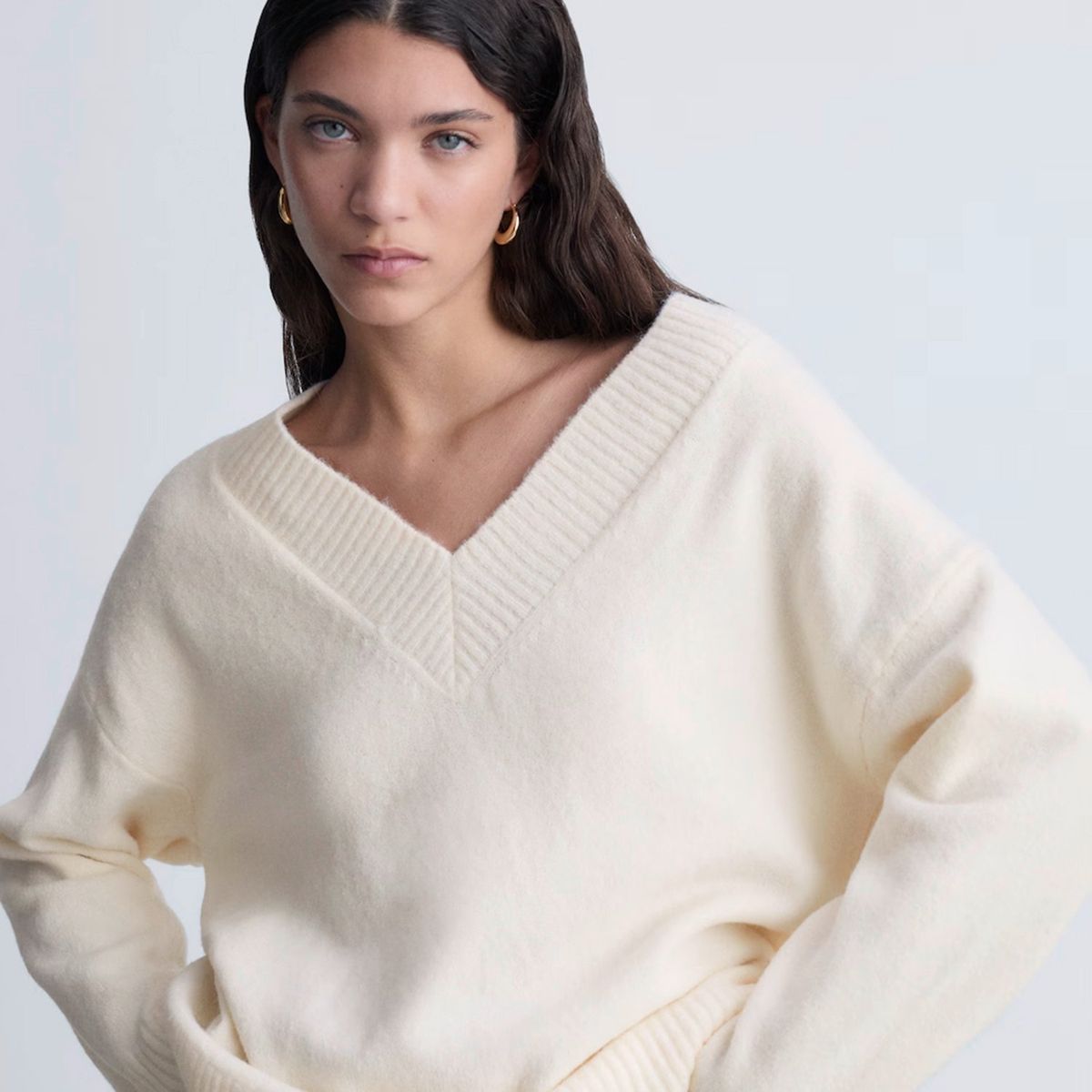 MANGO - Sweater Oversize Cuello Pico Mujer Mango