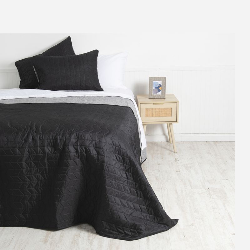 MASHINI - Quilt 2 Plazas Negro - Gris Mashini