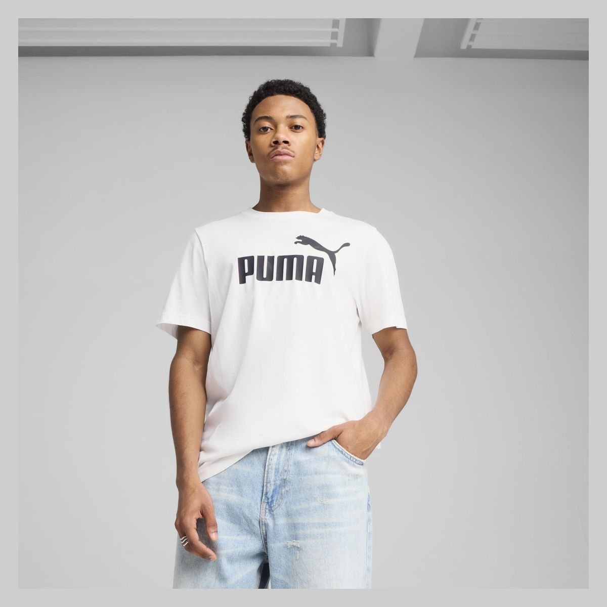 PUMA - Camiseta Manga Corta Ess No. 1 Logo Tee Hombre Puma