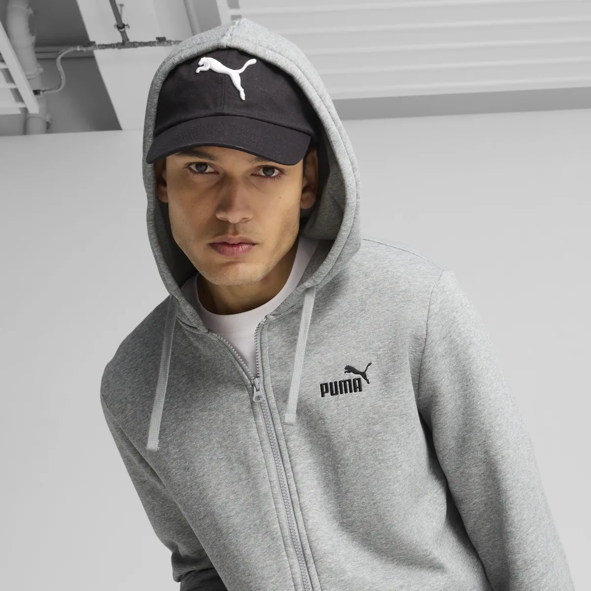 PUMA - Polerón Deportivo Ess Full-Zip Hoodie Fl Hombre Puma