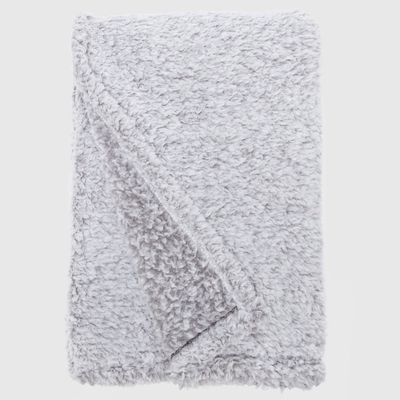 Imagen 2 del producto Manta Sherpa Estampada Gris