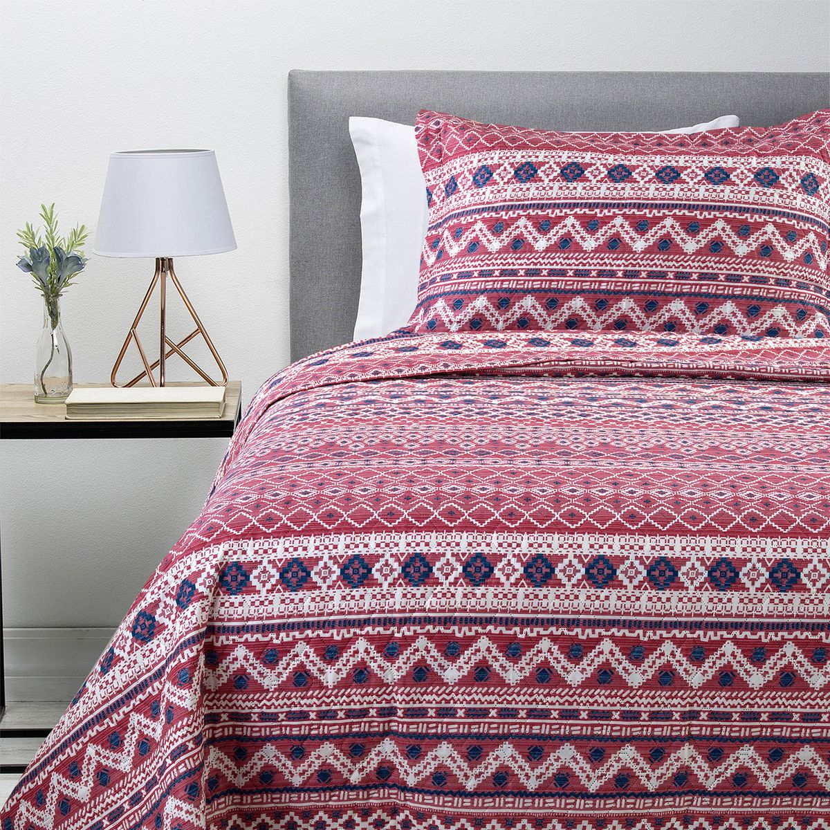 ZAHR - Cubrecama Estampado Rosa Zahr