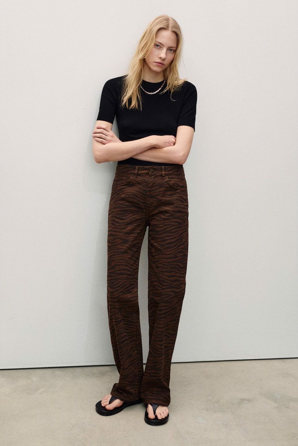 MANGO - Jeans Rectos Estampado Cebra Mujer Mango