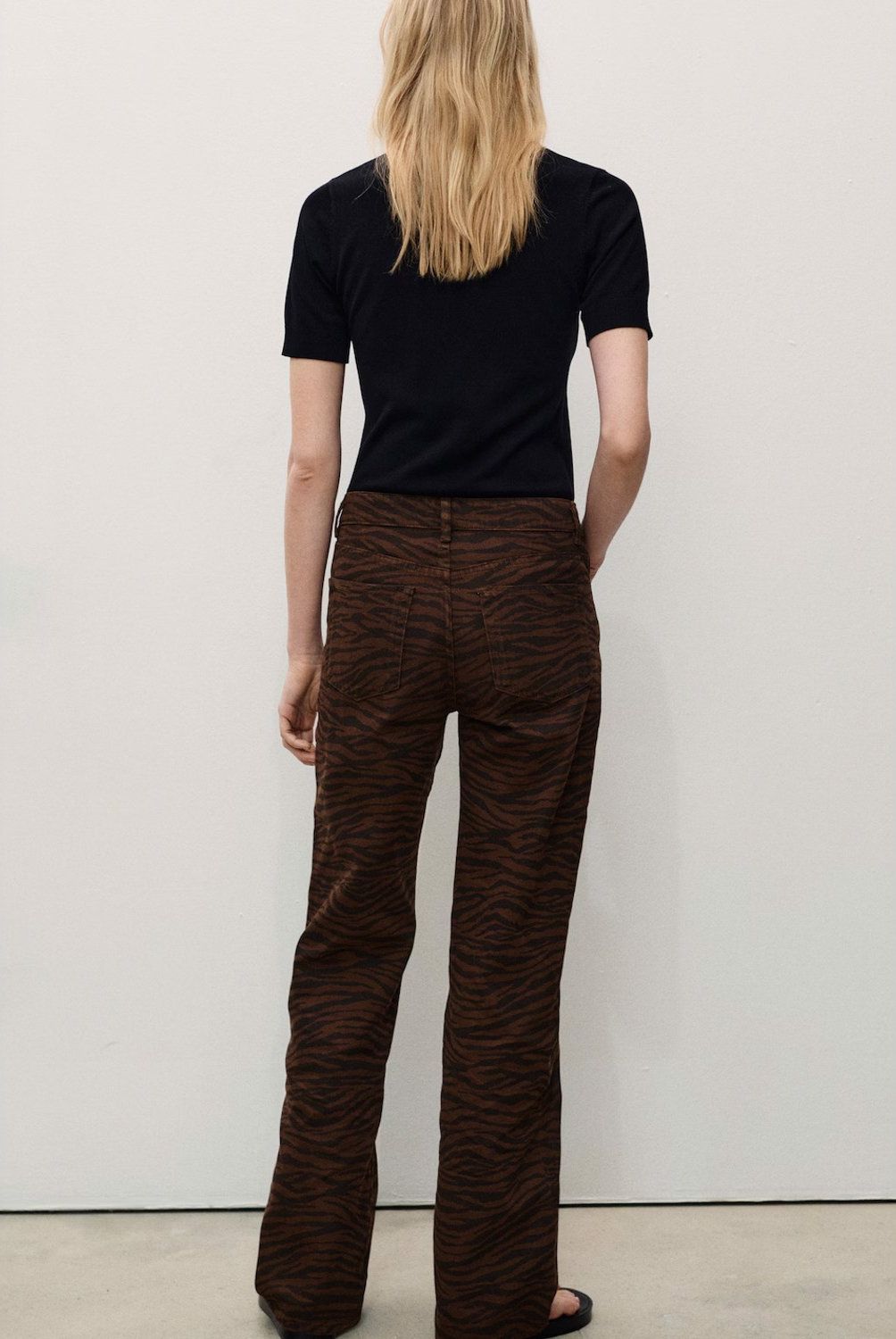 MANGO - Jeans Rectos Estampado Cebra Mujer Mango