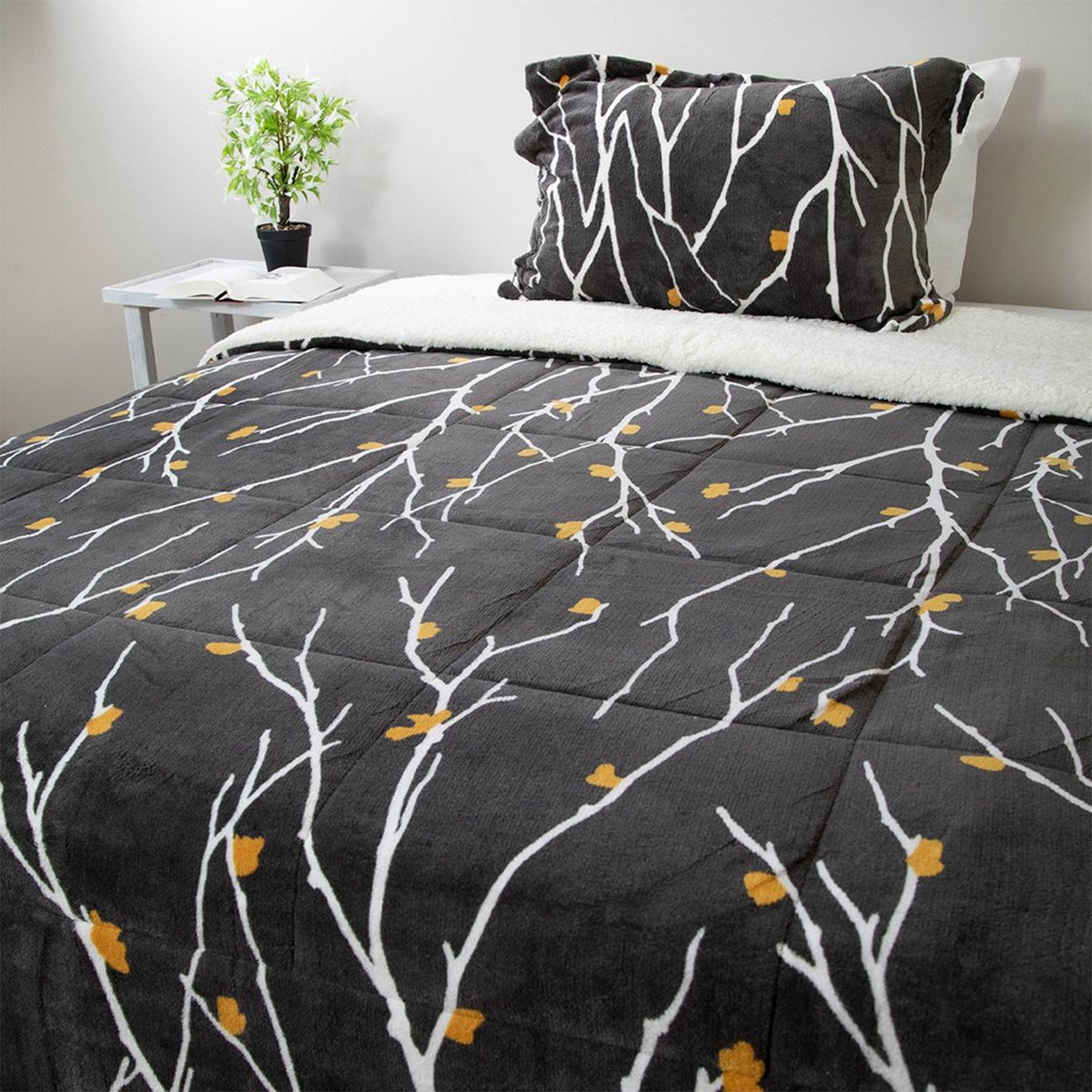 DORAL - Cubrecama Sherpa Clásico Estampado Doral