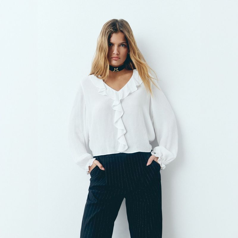 BROWNIE - Blusa Escote Volantes Mujer Brownie