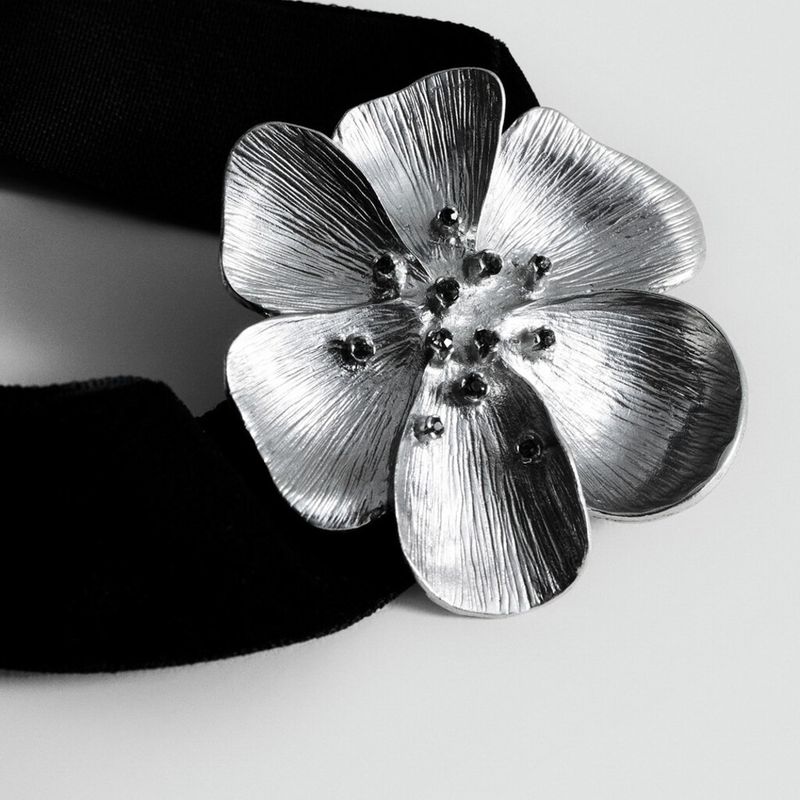 MANGO - Collar Choker Flor Cristales Mujer Mango