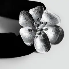 MANGO - Collar Choker Flor Cristales Mujer