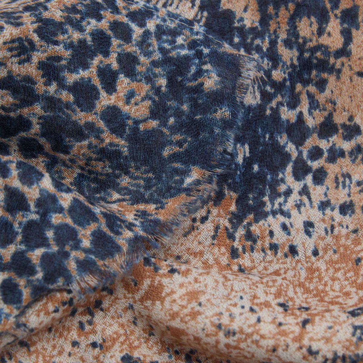 MANGO - Fular Estampado Animal Print Mujer Mango