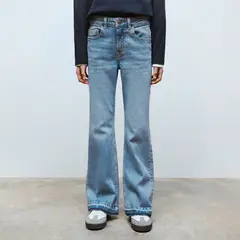 MANGO KIDS - Jeans Flare Bajo Deshilachado Niña