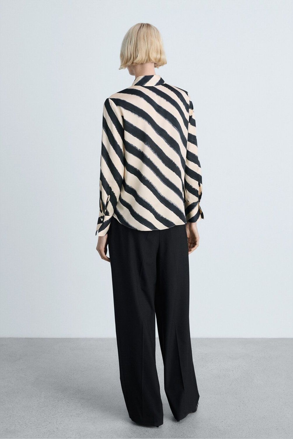 MANGO - Camisa Satinada Estampada Mujer Mango