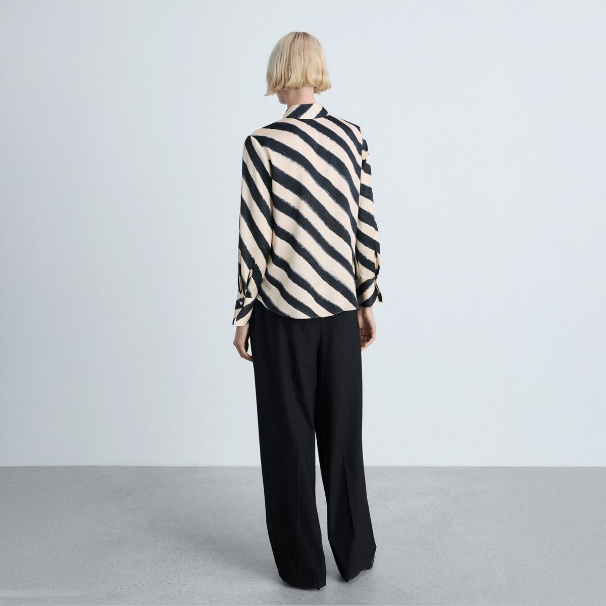 MANGO - Camisa Satinada Estampada Mujer Mango