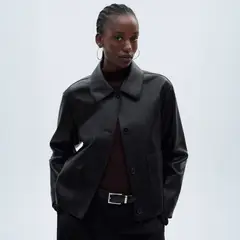 MANGO - Chaqueta Efecto Piel Bolsillos Mujer