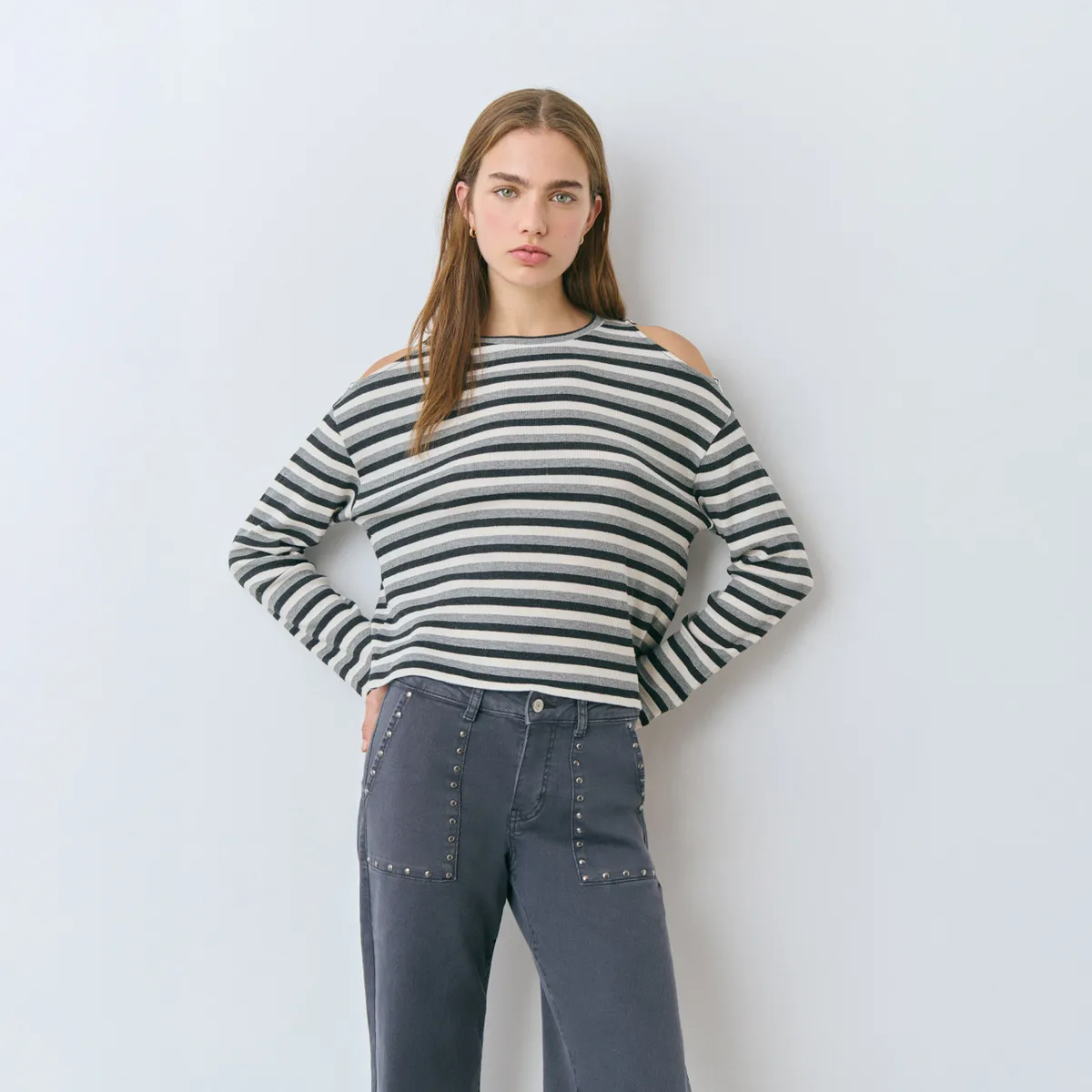 BROWNIE - Polera Rib Raya Cut-Out Hombro Mujer Brownie