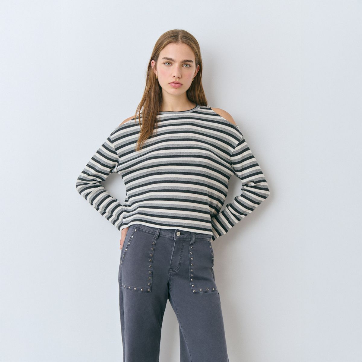 BROWNIE - Polera Rib Raya Cut-Out Hombro Mujer Brownie