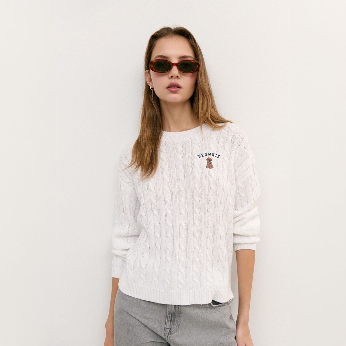 BROWNIE - Sweater Trenzado Perro Bordado Mujer Brownie