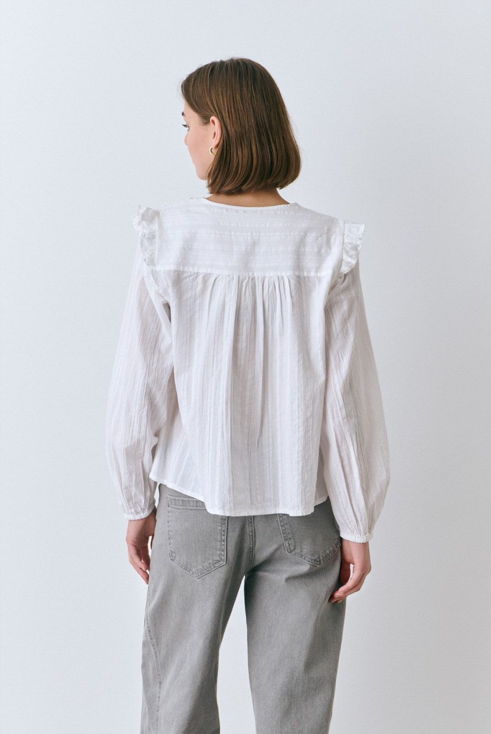BROWNIE - Blusa Detalle Volante Mujer Brownie