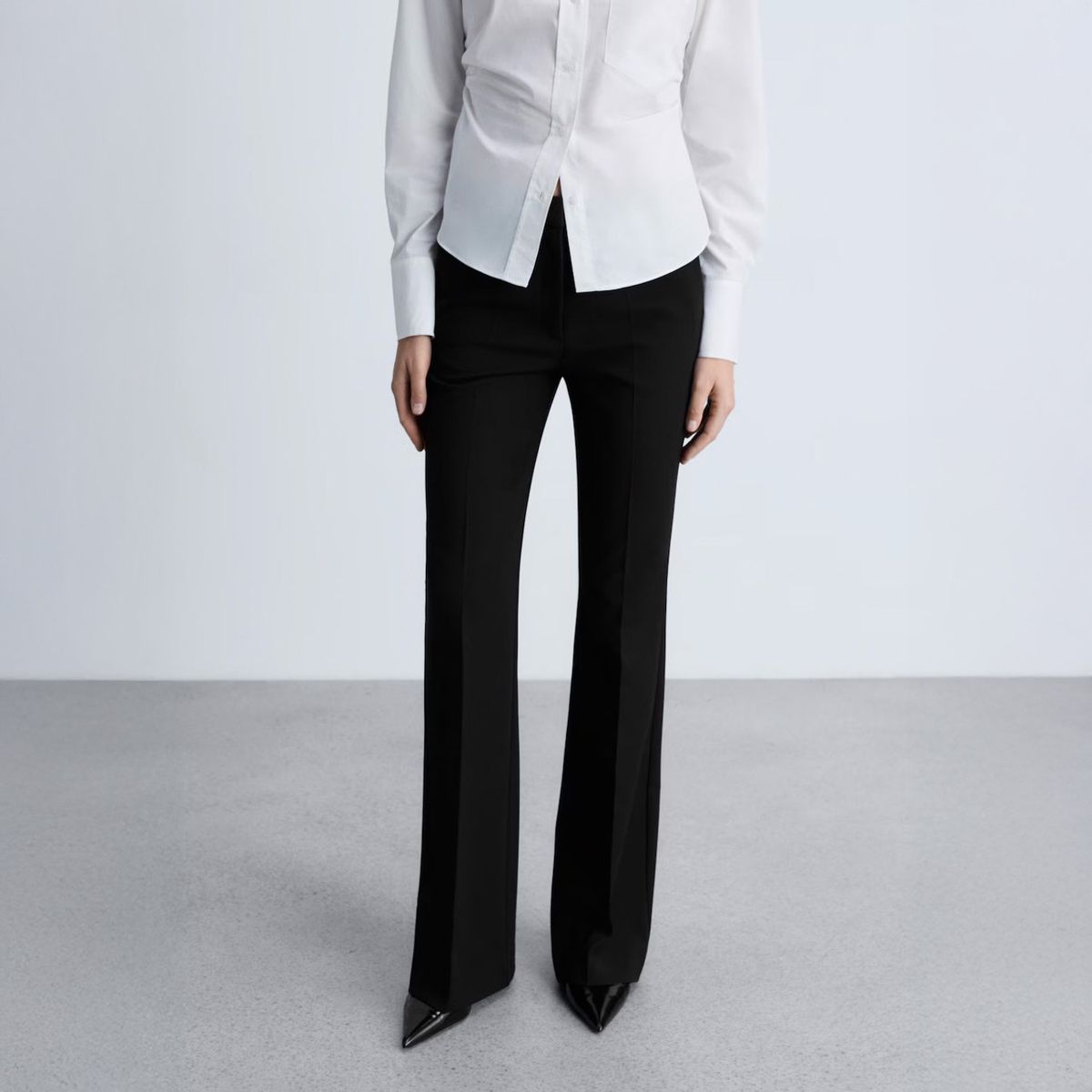 MANGO - Pantalón Flare Bolsillos Mujer Mango