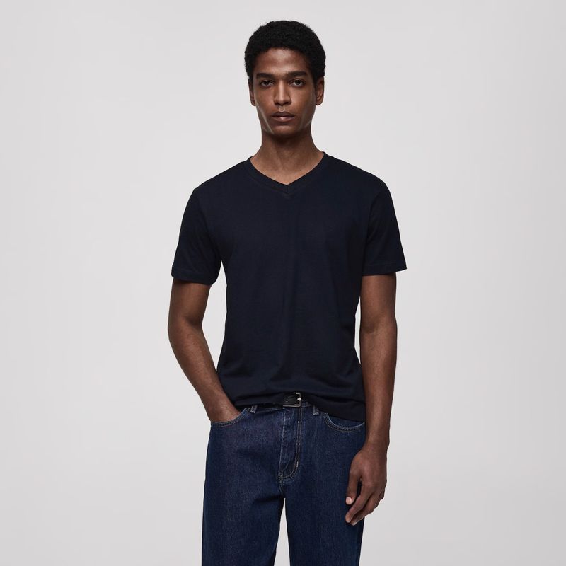 MANGO MAN - Polera Chelsea Manga Corta 100% Algodón Cuello En V Hombre Mango Man