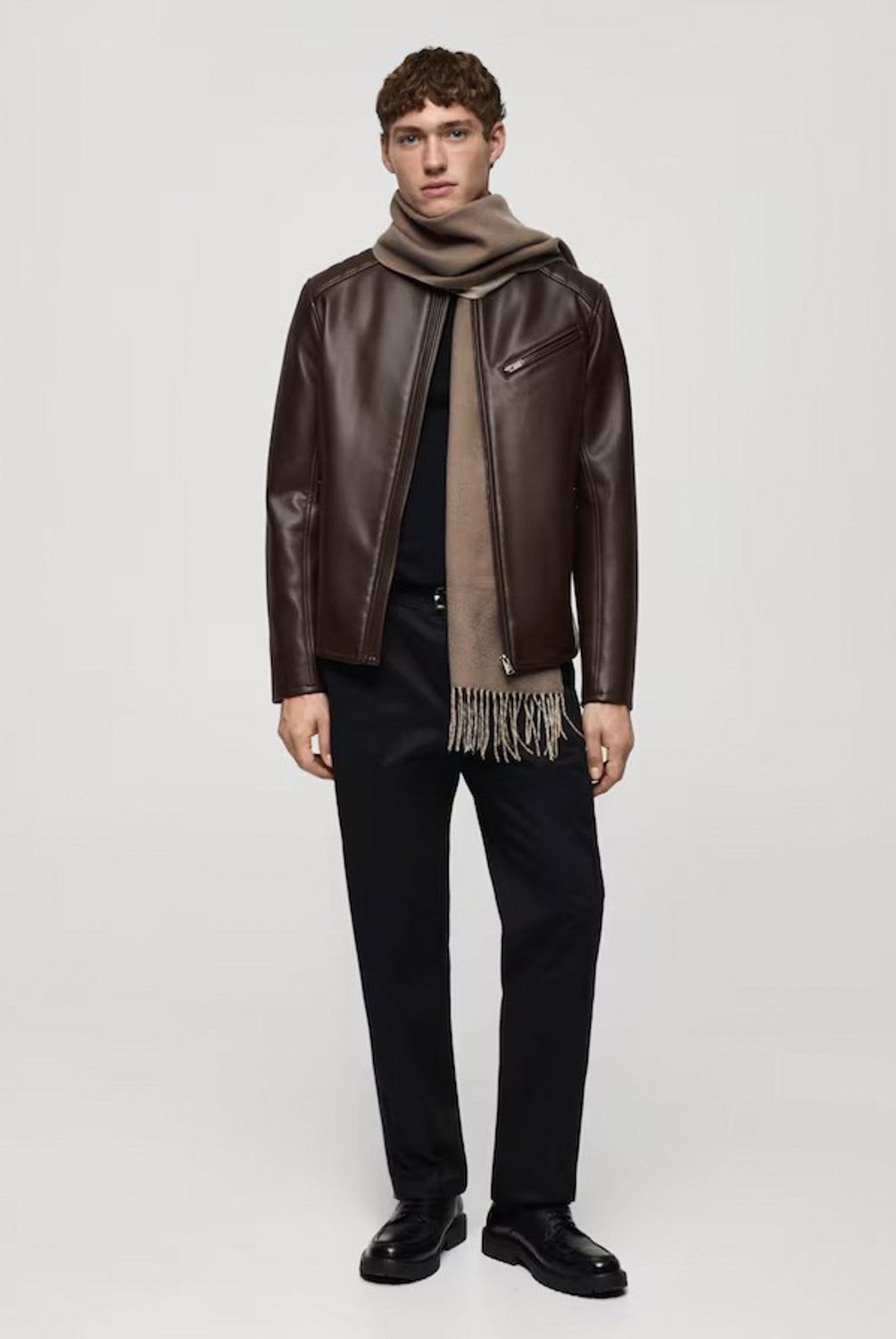 MANGO MAN - Chaqueta Efecto Piel Detalle Costuras Hombre Mango Man
