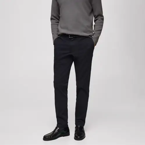 MANGO MAN - Pantalón Chino Slim Fit Sarga Hombre