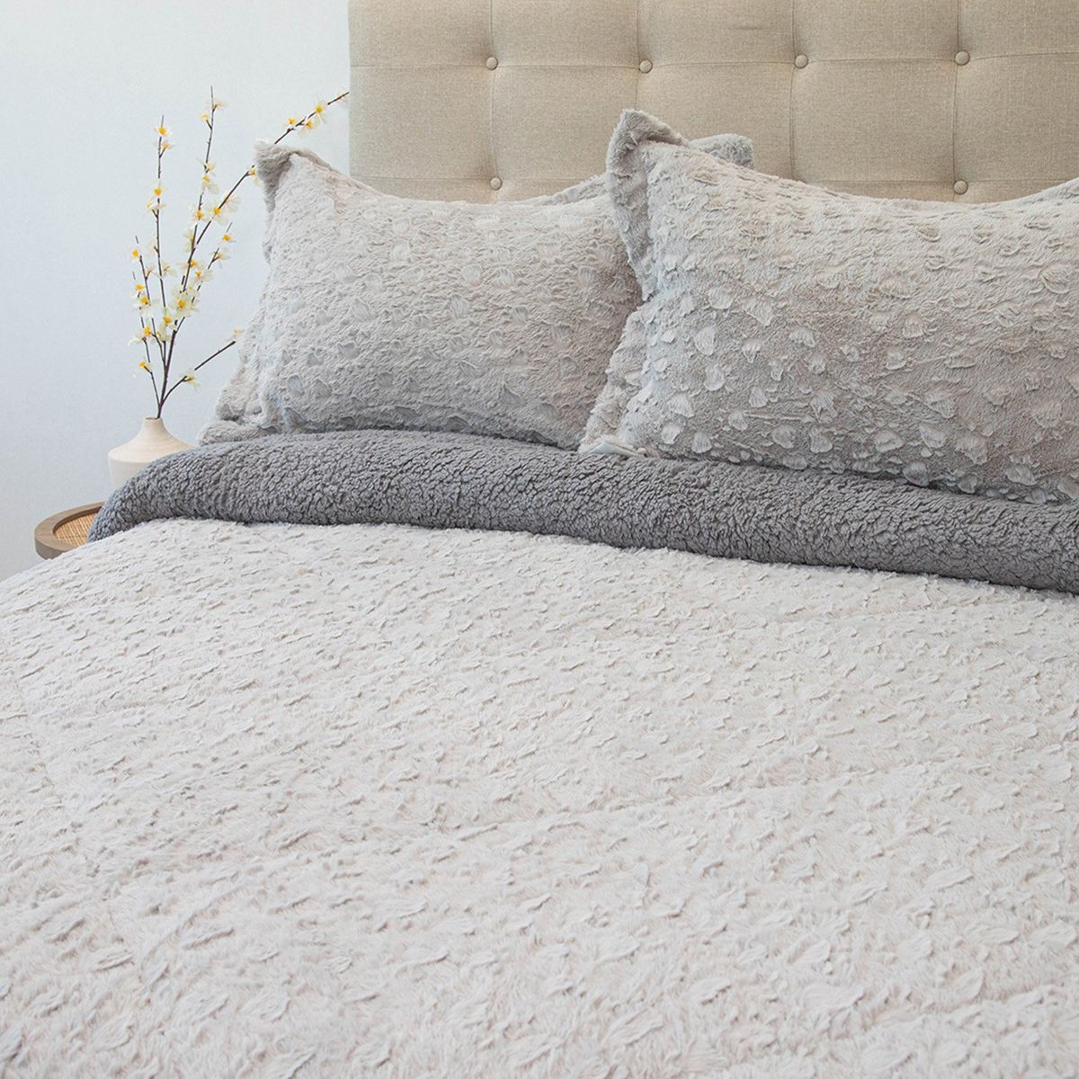 DORAL - Cubrecama Sherpa Plush Deluxe Doral