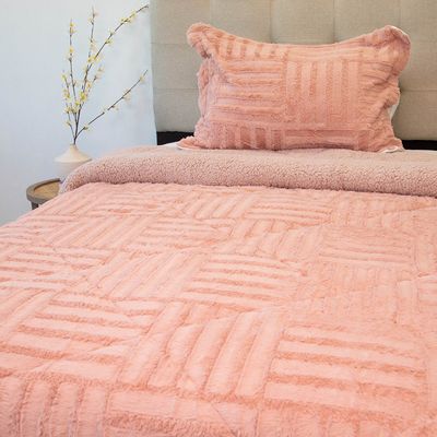Imagen 2 del producto Cubrecama Plush Sherpa 1.5 Plaza D2 Rosa