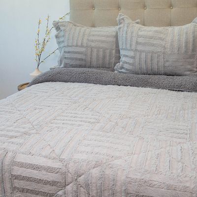 Imagen 2 del producto Cubrecama Plush Sherpa 2 Plazas D2 Gris