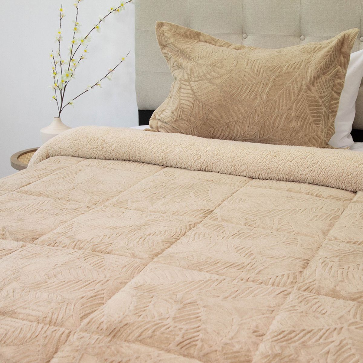 DORAL - Cubrecama Senses Sherpa 1.5 Plaza D2 Beige Doral