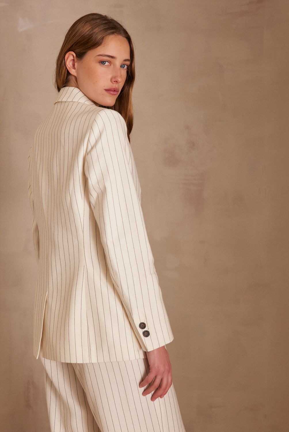 MAISON 123 - Blazer Bess Rayas Mujer Maison 123